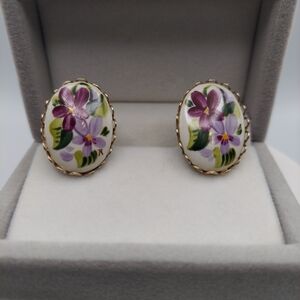 Floral Gold-Trimmed Earrings